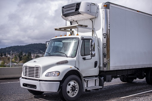 semi truck with refrigerated trailer